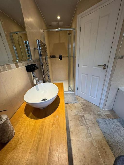 Holiday home The Bainden , With Private Secluded Hot Tub