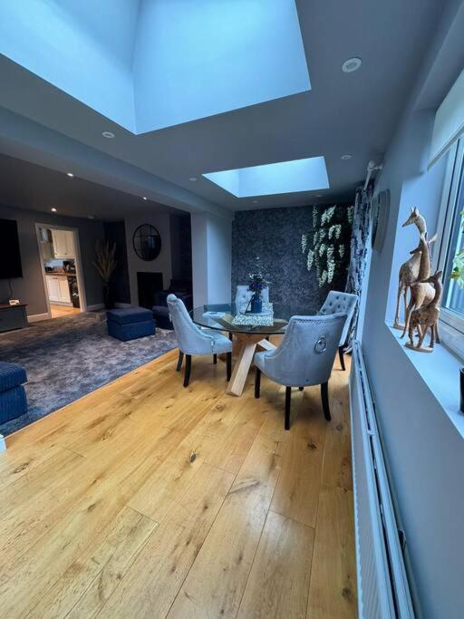 The Bainden , With Private Secluded Hot Tub * Rotherfield